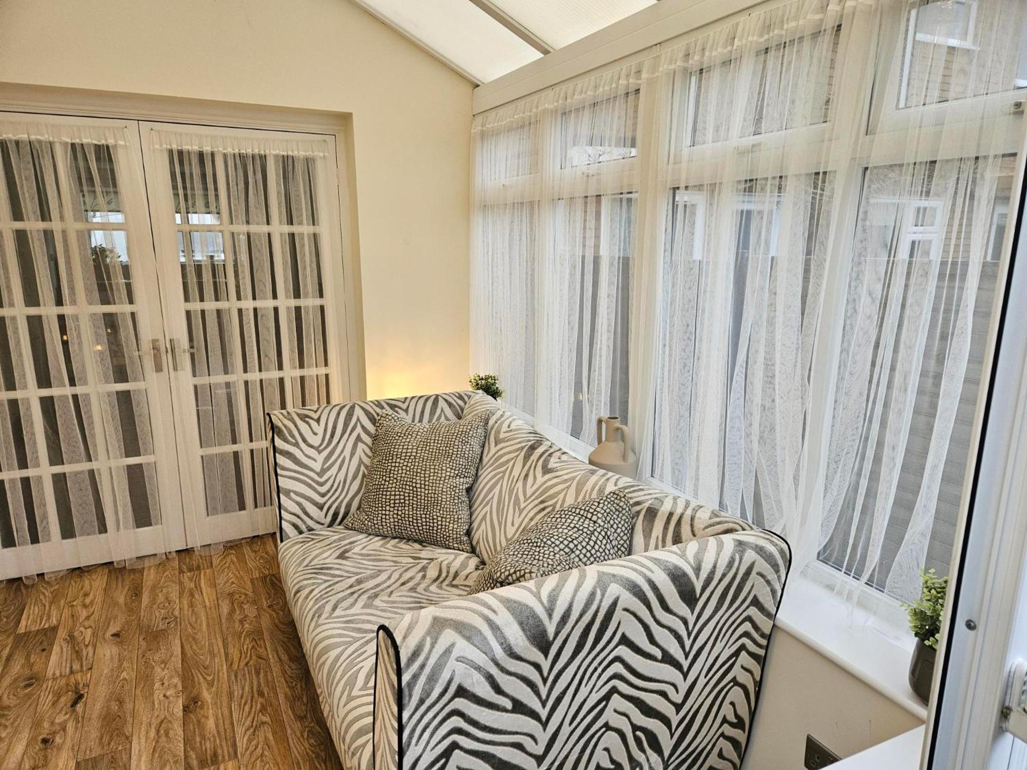 3 Severn Close Contractor Home In Oakham Near Rutland Water Екстер'єр фото